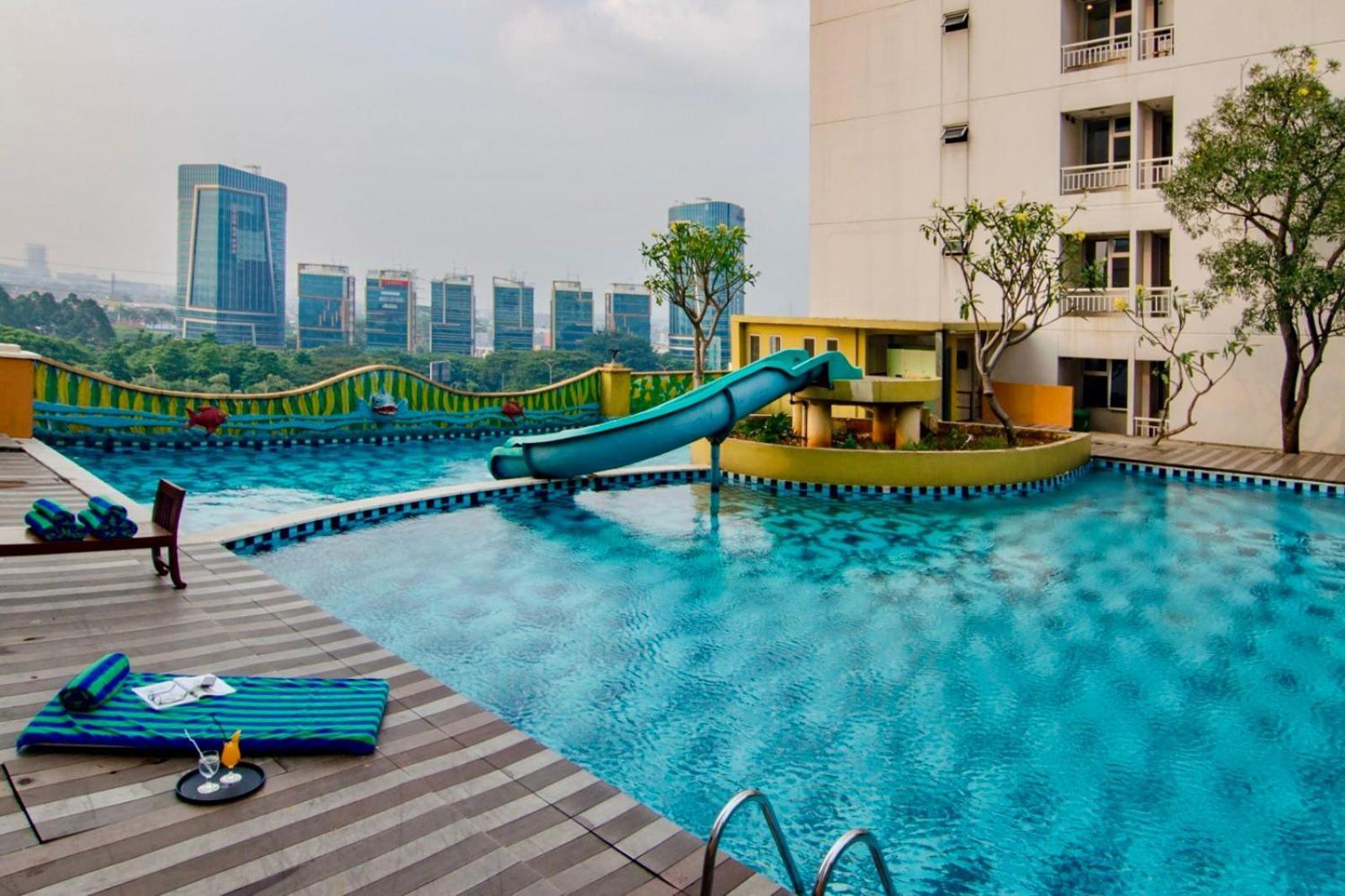 Nemuru Grand Serpong Panunggangah Zewnętrze zdjęcie