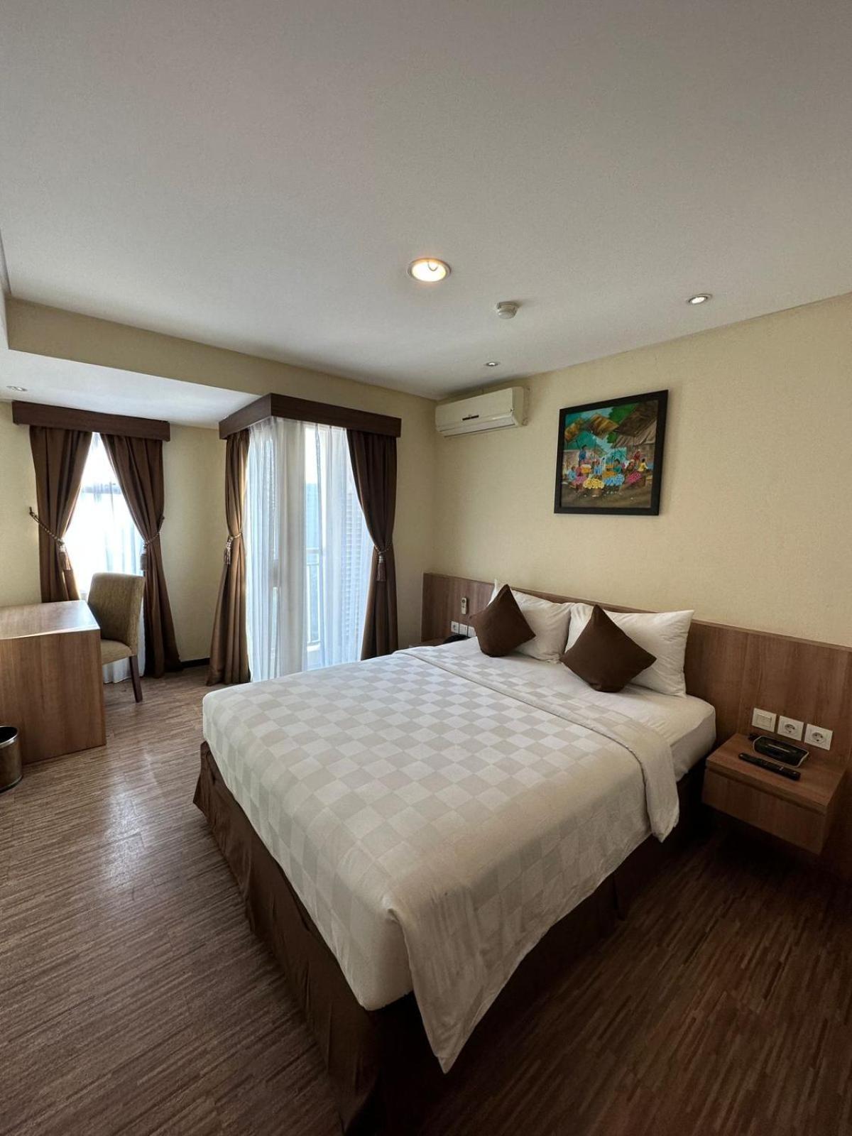 Nemuru Grand Serpong Panunggangah Zewnętrze zdjęcie